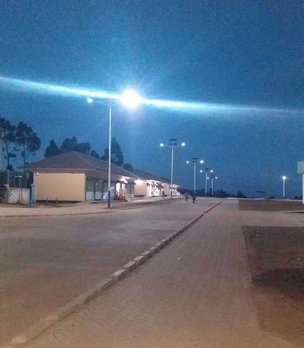 市南区非洲科特迪瓦太阳能路灯工程